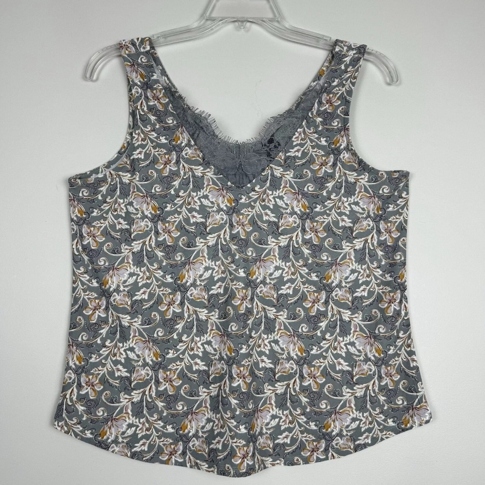 Daytrip Tank Top Womens M‎ Grey Floral V-neck Lace Detail New